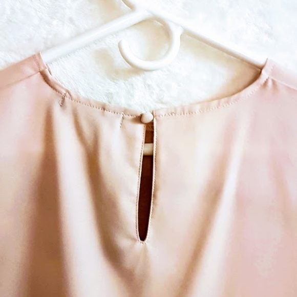 #C7 Women's Short Sleeved  Crop Top - Picture 3 of 8